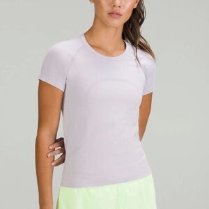 Lululemon swiftly tech 2.0 short sleeve Lavender Size 2